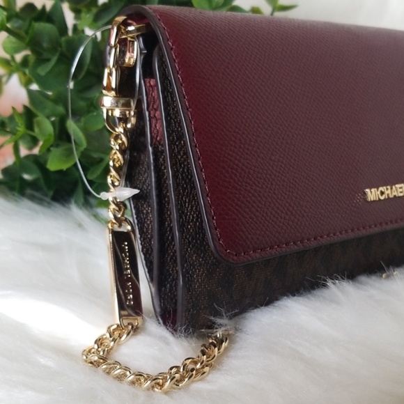 NWT MICHAEL KORS LARGE WALLET ON CHAIN OXBLOOD - Picture 3 of 8